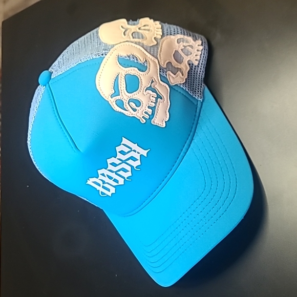 Bossi Neoprene Trucker Hat w Leather Skull Patches - Picture 1 of 5